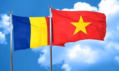 附图。