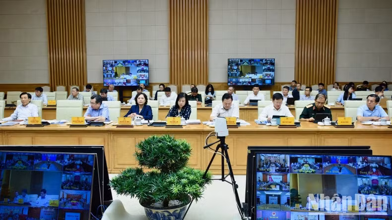 与会代表。