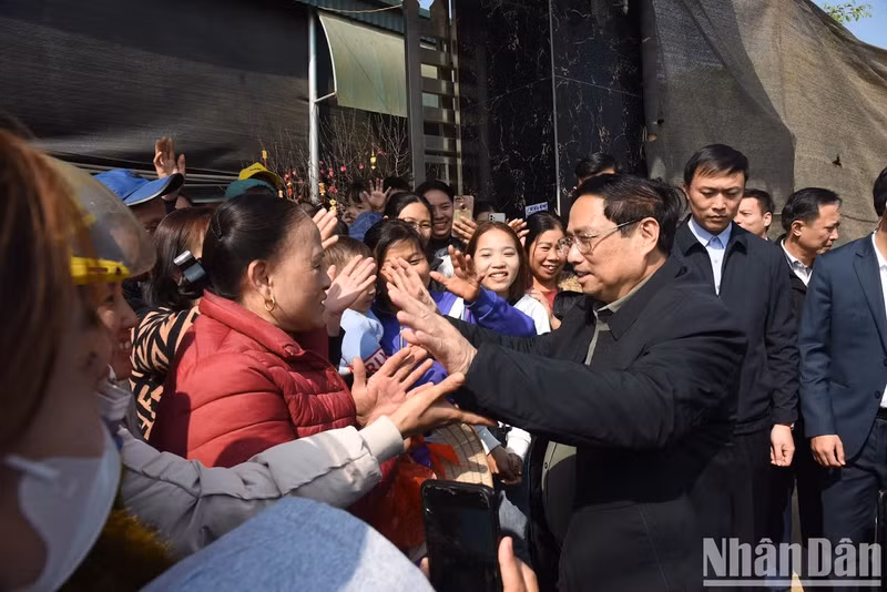 越南政府总理范明正检查宣光—富寿高速公路建设投资项目【组图】 ảnh 7