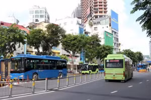 附图：胡志明市推行公交车免票政策三个月后客运量突破3000万人次。（图片来源：越通社）