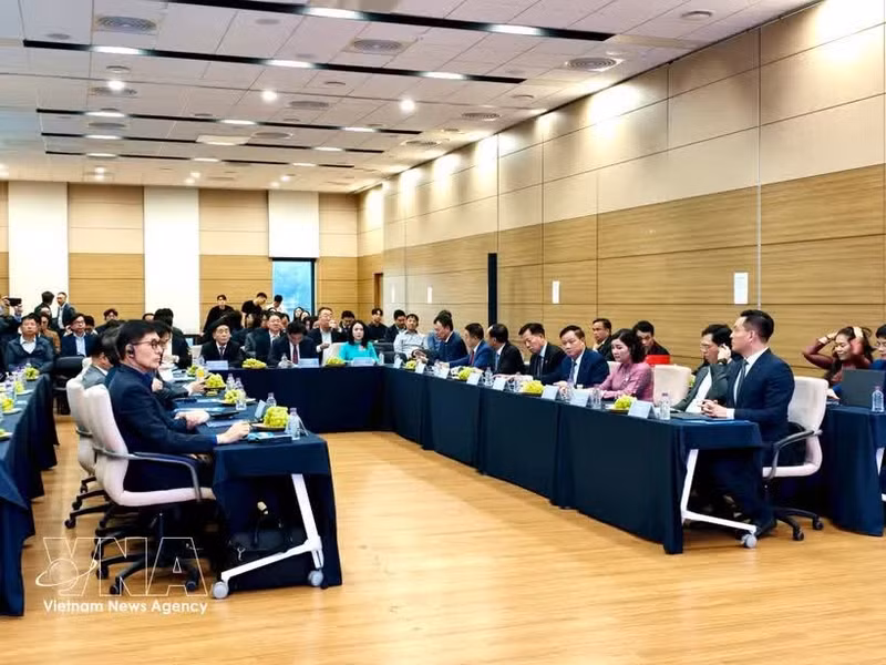 对接会议现场。（图片来源：越通社）