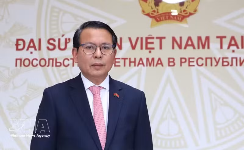 越南驻白俄罗斯大使阮文忠。（图片来源：越通社）