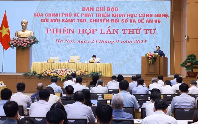 vna-potal-thu-tuong-chu-tri-phien-hop-lan-thu-tu-cua-bcd-phat-trien-khoa-hoc-cong-nghe-doi-moi-sang-tao-8294074.jpg