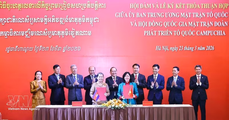 合作协议签署仪式。（图片来源：越通社）