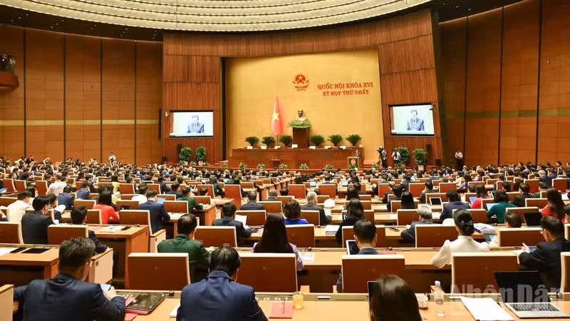 越南第十六届国会第一次会议全体会议全景。（维灵 摄）