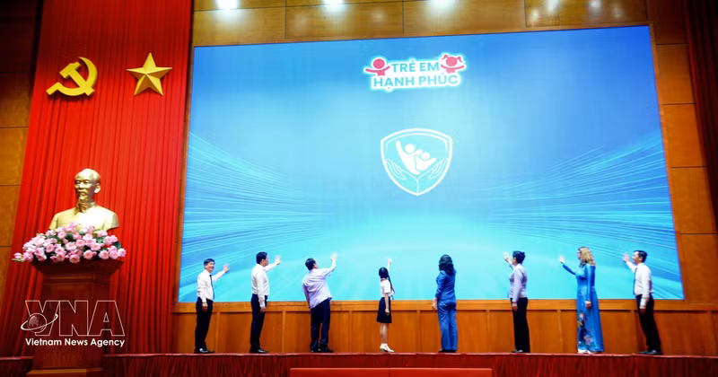 越南国家副主席武氏映春出席2026年儿童行动月启动仪式。