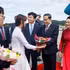 抵达首尔，开始对韩国进行正式访问的越南国会主席陈青敏偕夫人式访问。