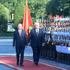 越共中央总书记、国家主席苏林和巴拿马总统何塞·劳尔·穆利诺检阅越南人民军仪仗队。