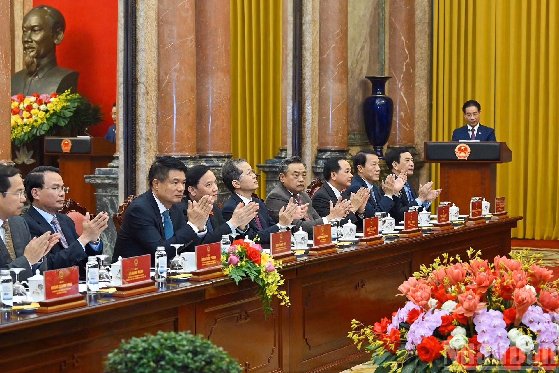 03-copy.jpg
