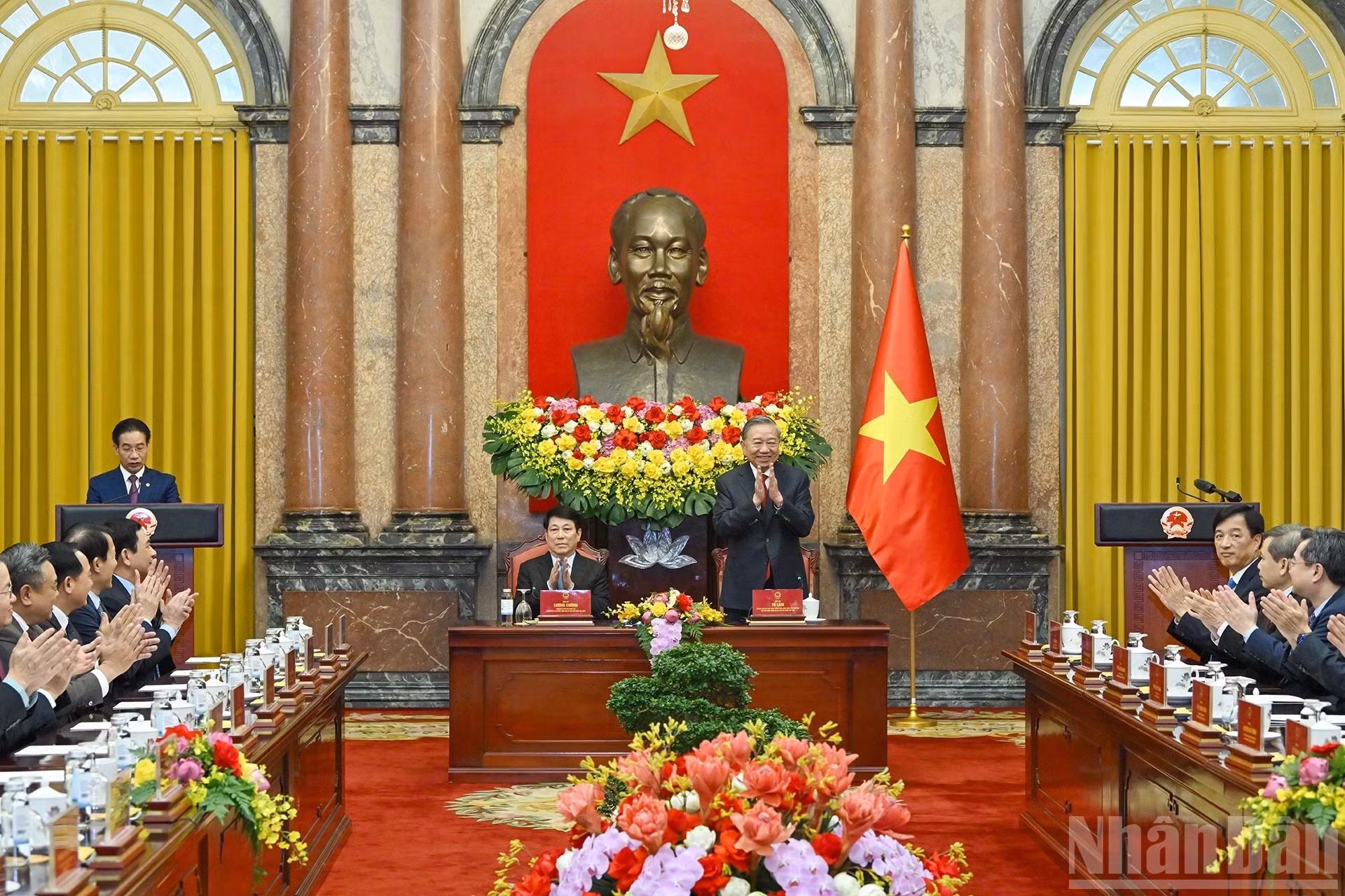 02-copy.jpg