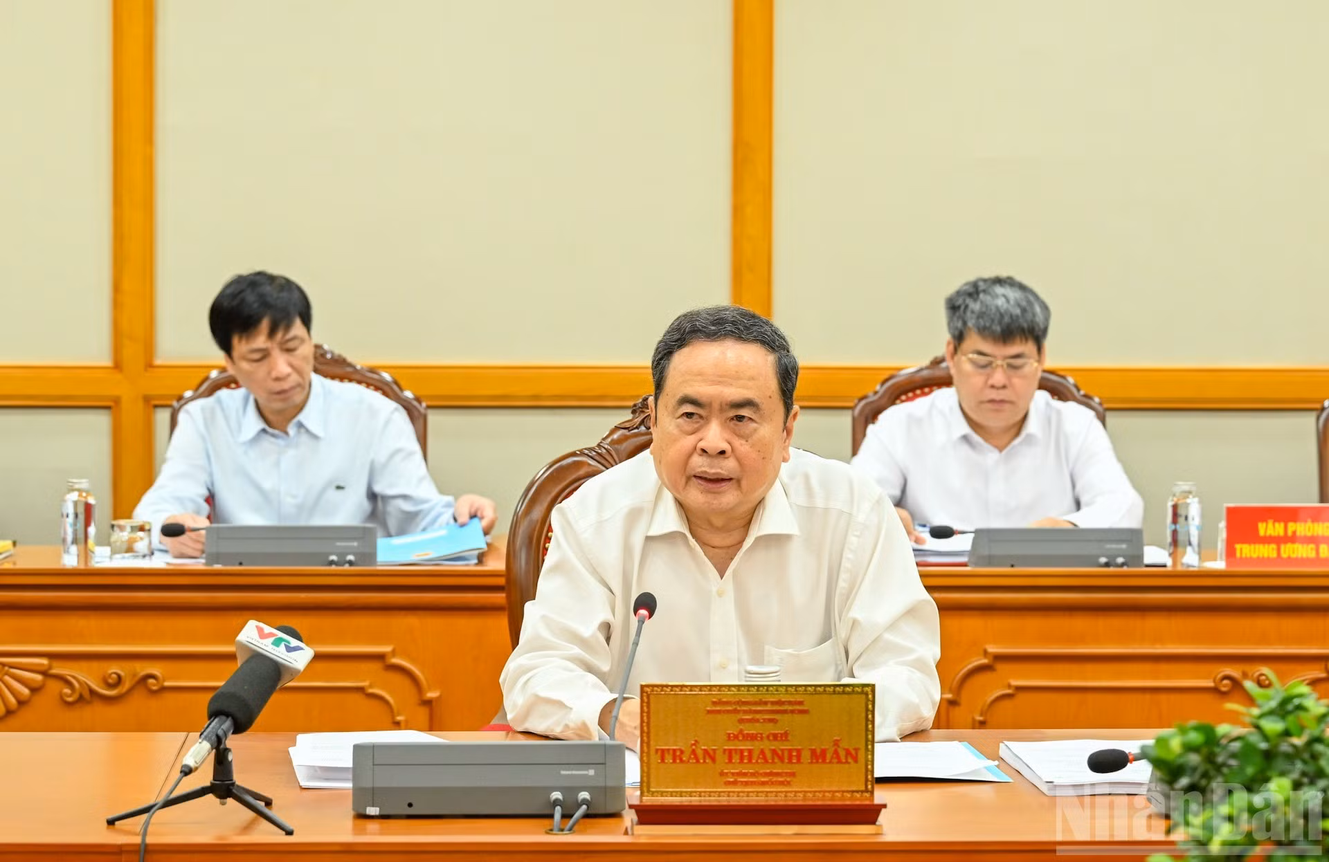 03-9081.jpg