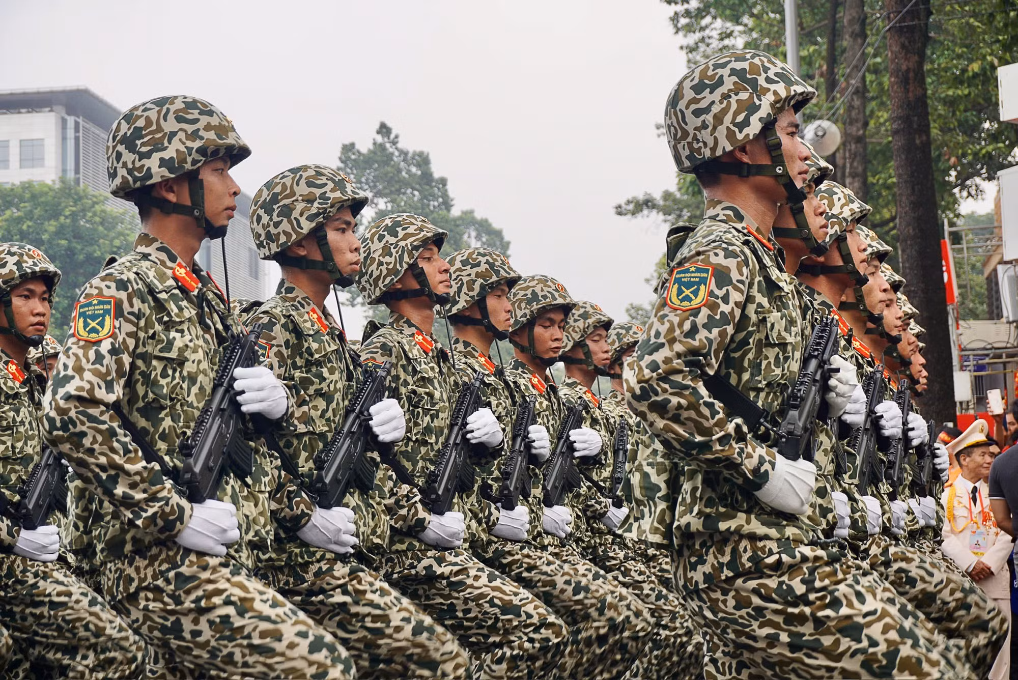 z6970016312230-c021e267edd0bb2b9b78d245065a8de8-copy.jpg