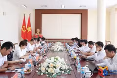 会谈现场。（图片来源：广宁报）