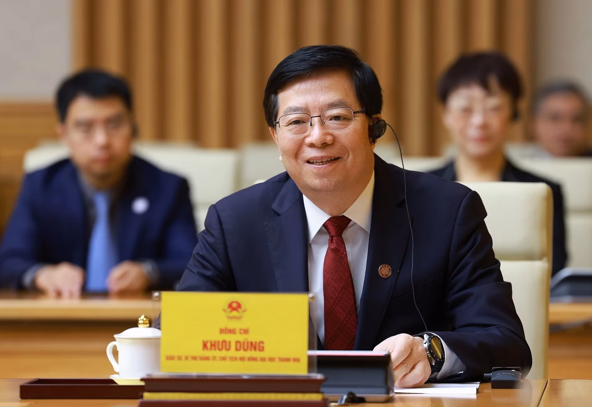 清华大学党委书记邱勇发表讲话。