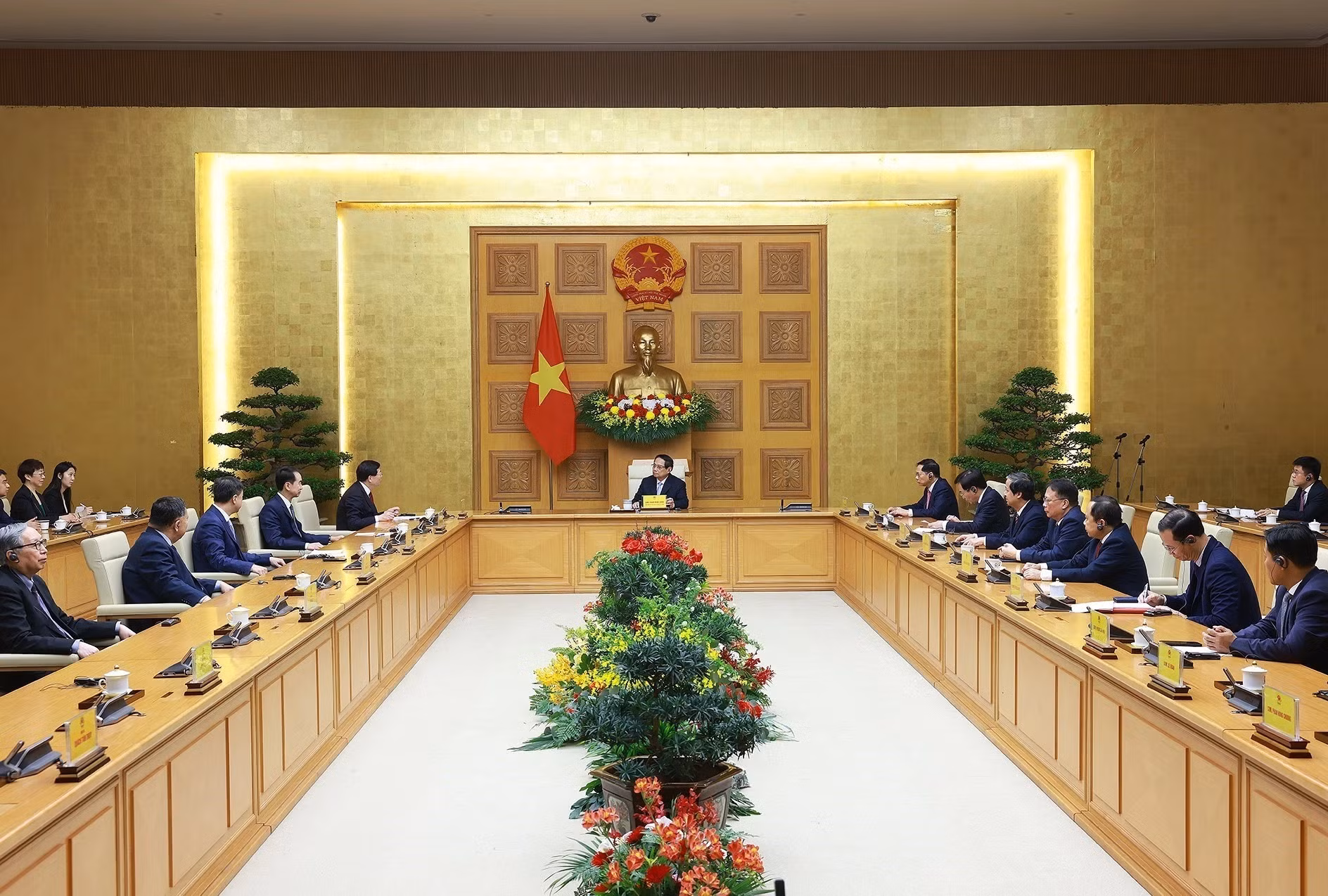 会见场景。