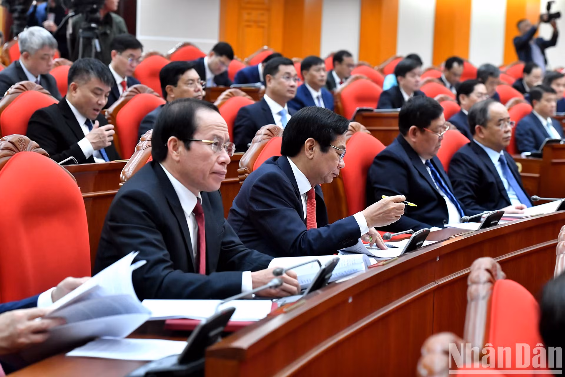与会代表。