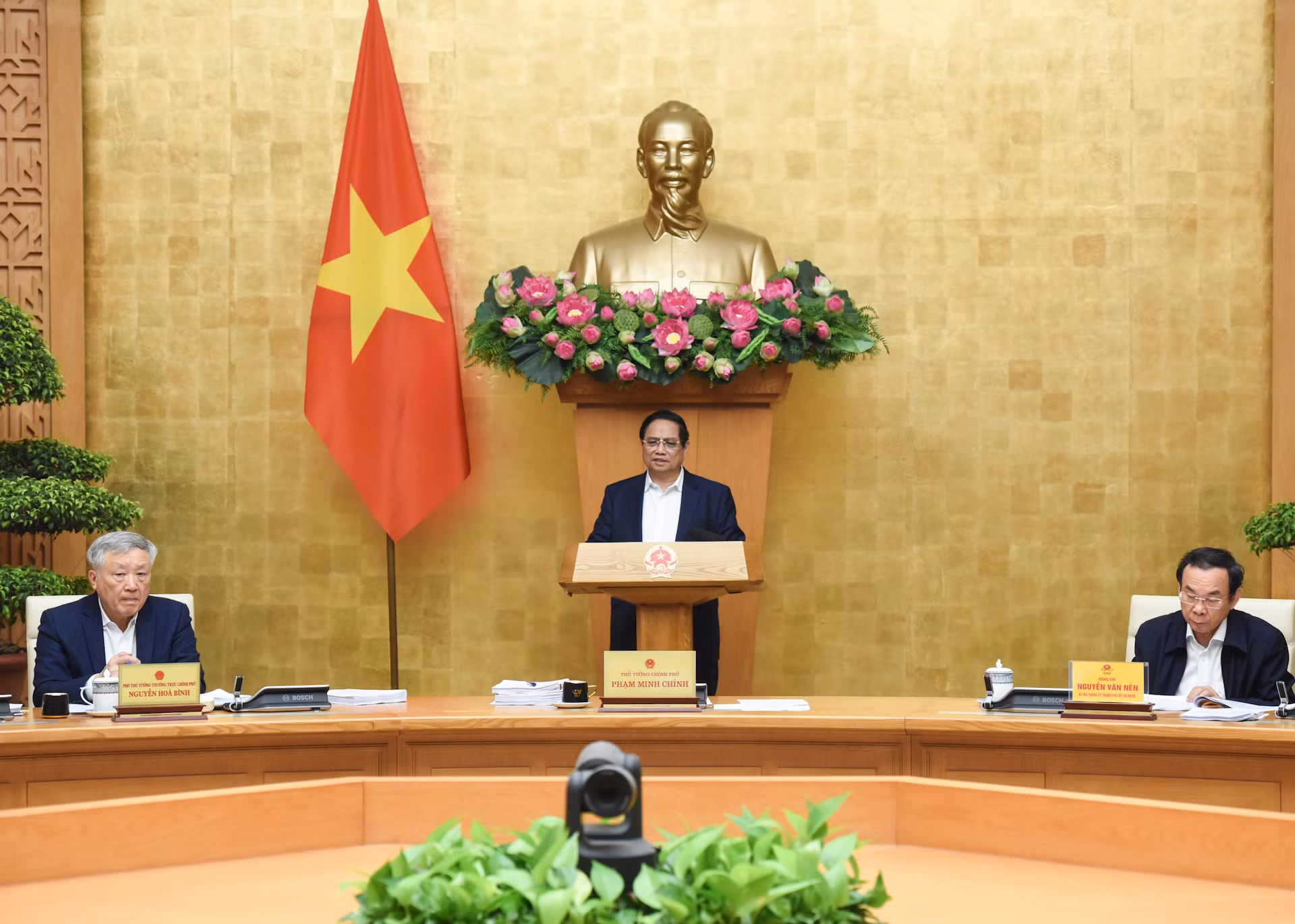 政府总理范明正主持2025年3月政府例行会议【组图】