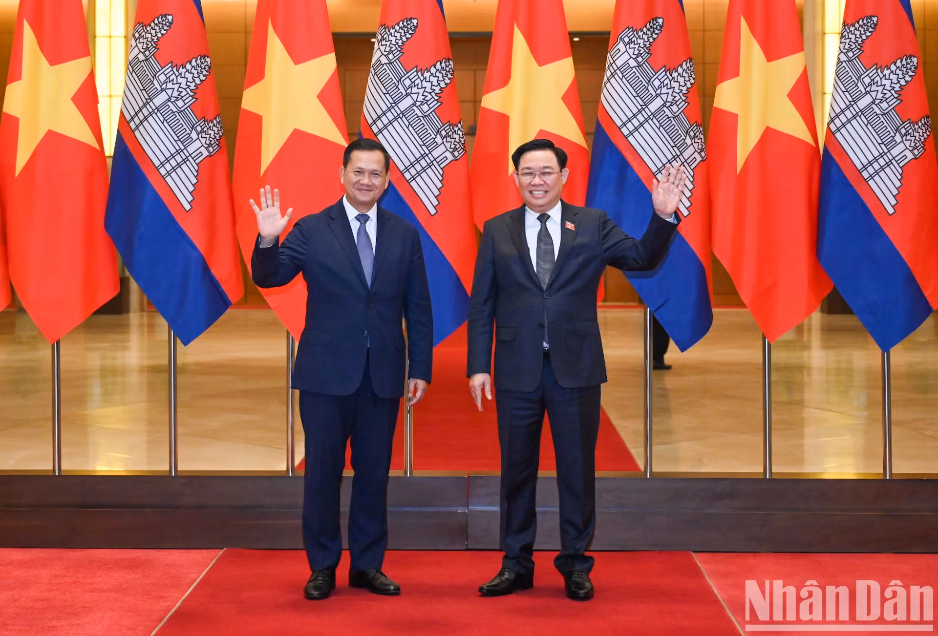 越南国会主席王廷惠和柬埔寨首相洪玛奈。