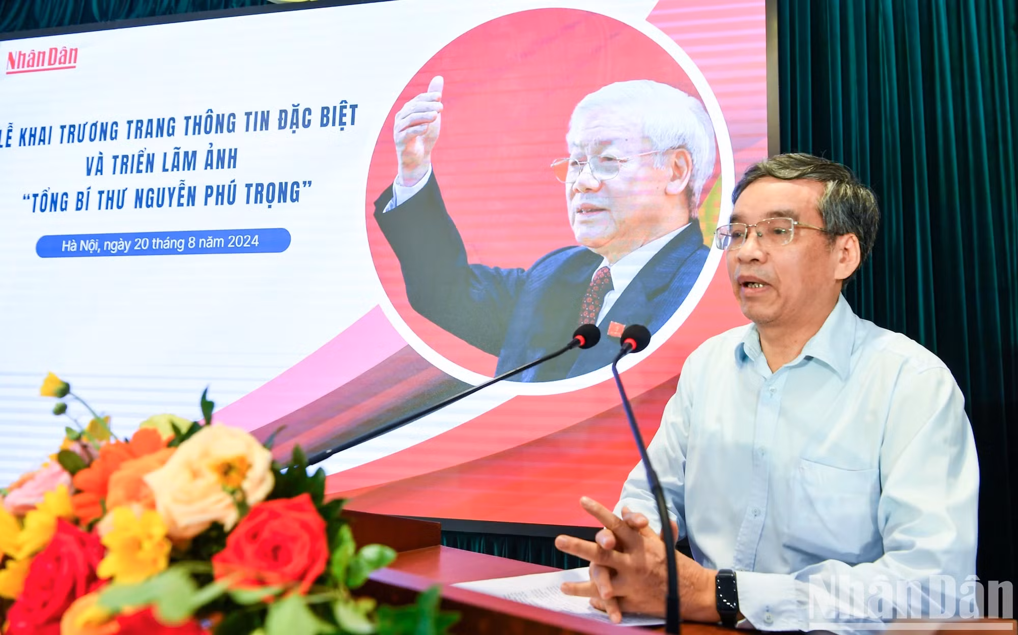 阮富仲总书记专职记者文北回顾他对总书记的记忆。 阮富仲总书记专职记者文北回顾他对总书记的记忆。