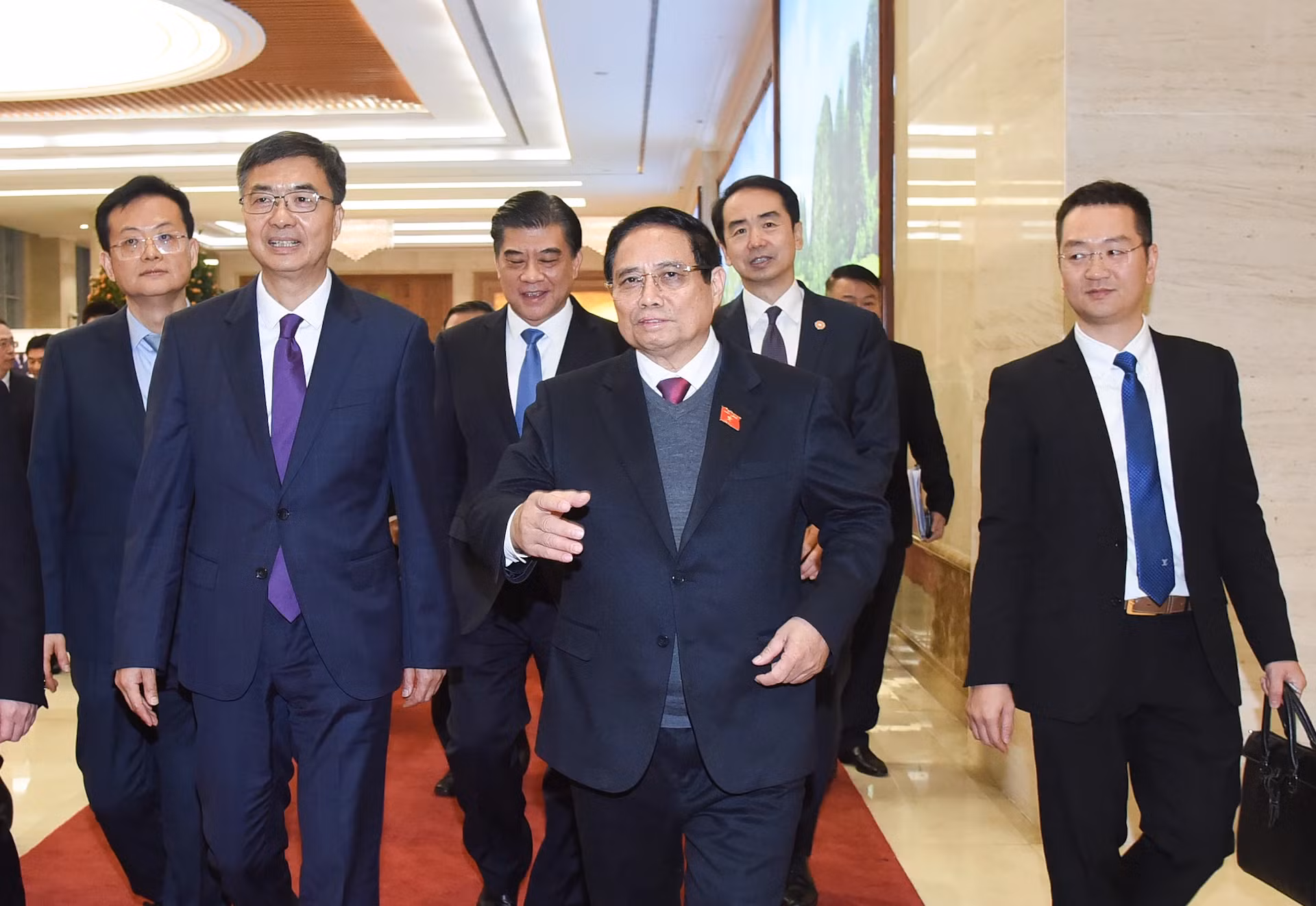 越南政府总理范明正与中国广西壮族自治区党委书记陈刚。