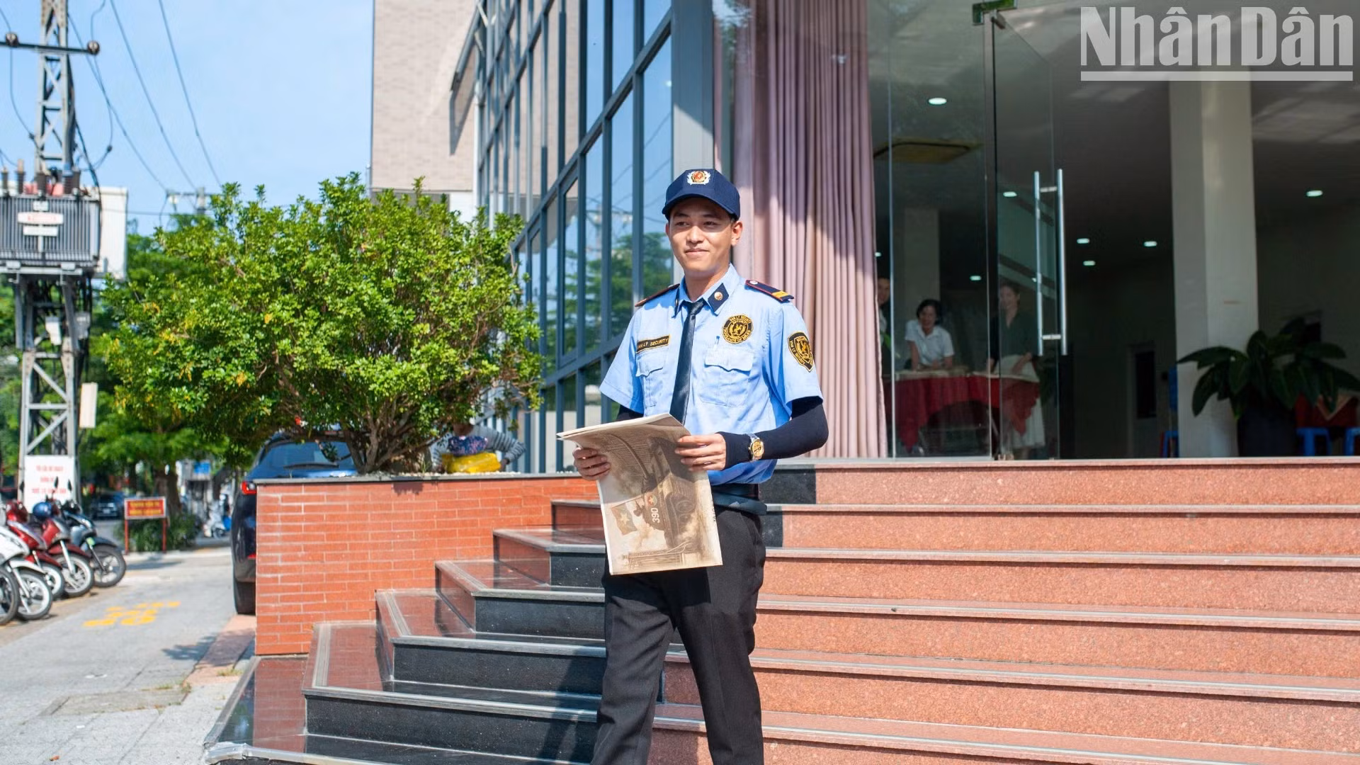 该活动吸引岘港市许多劳动者的参与。
