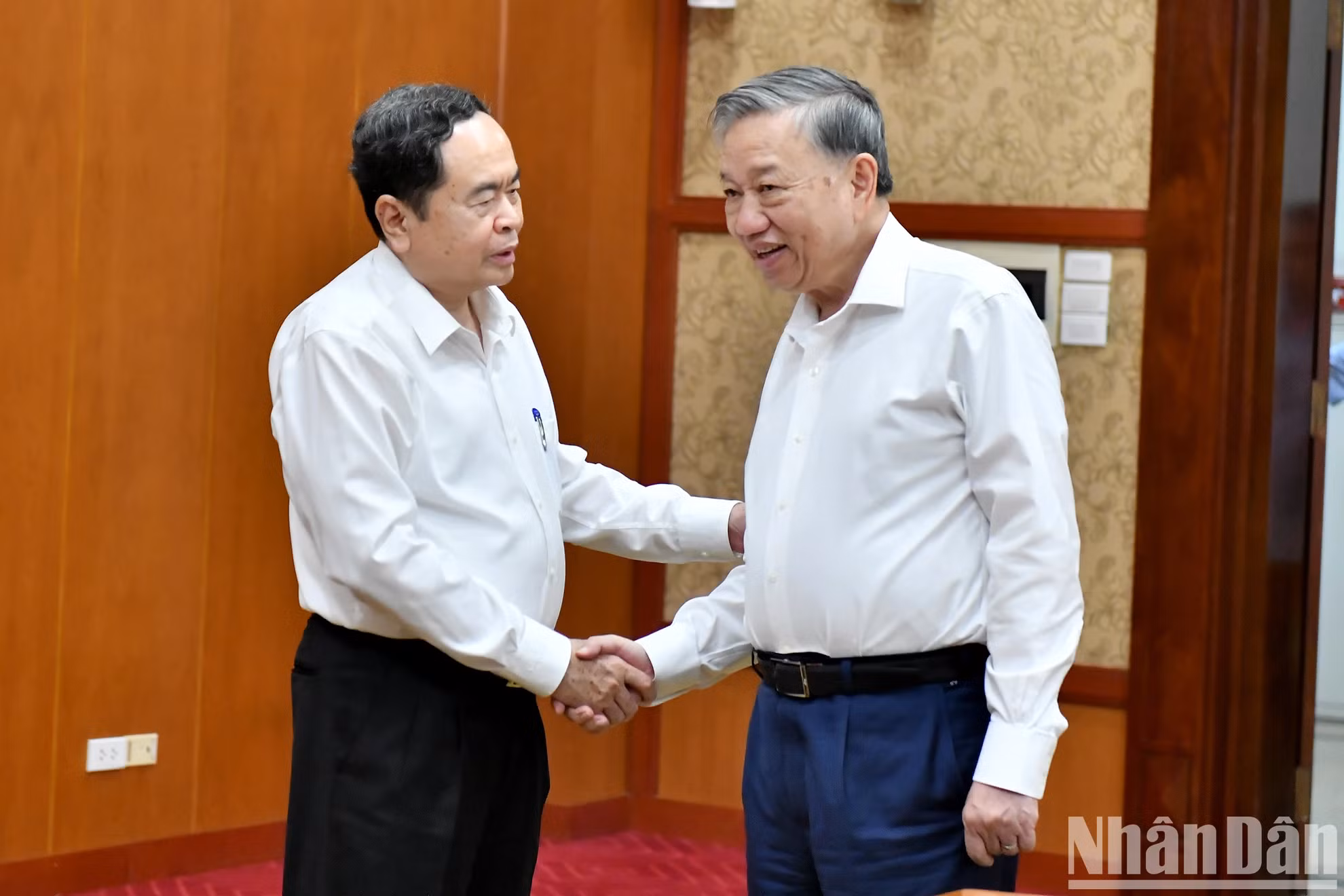 越共中央总书记、国家主席苏林与越南国会主席陈青敏。