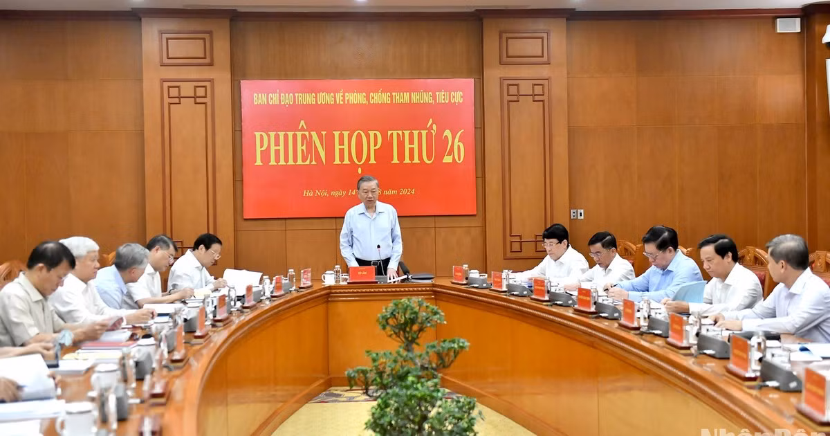 越共中央总书记、国家主席苏林主持召开中央反腐败反消极指导委员会第26次会议。