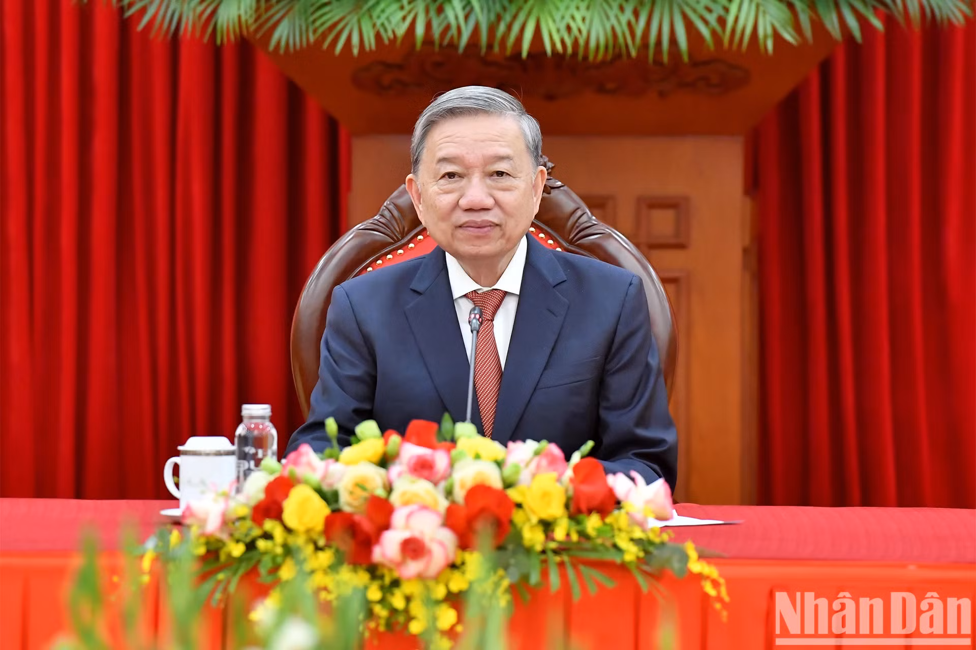 越共中央总书记苏林与美国新任总统特朗普通电话。
