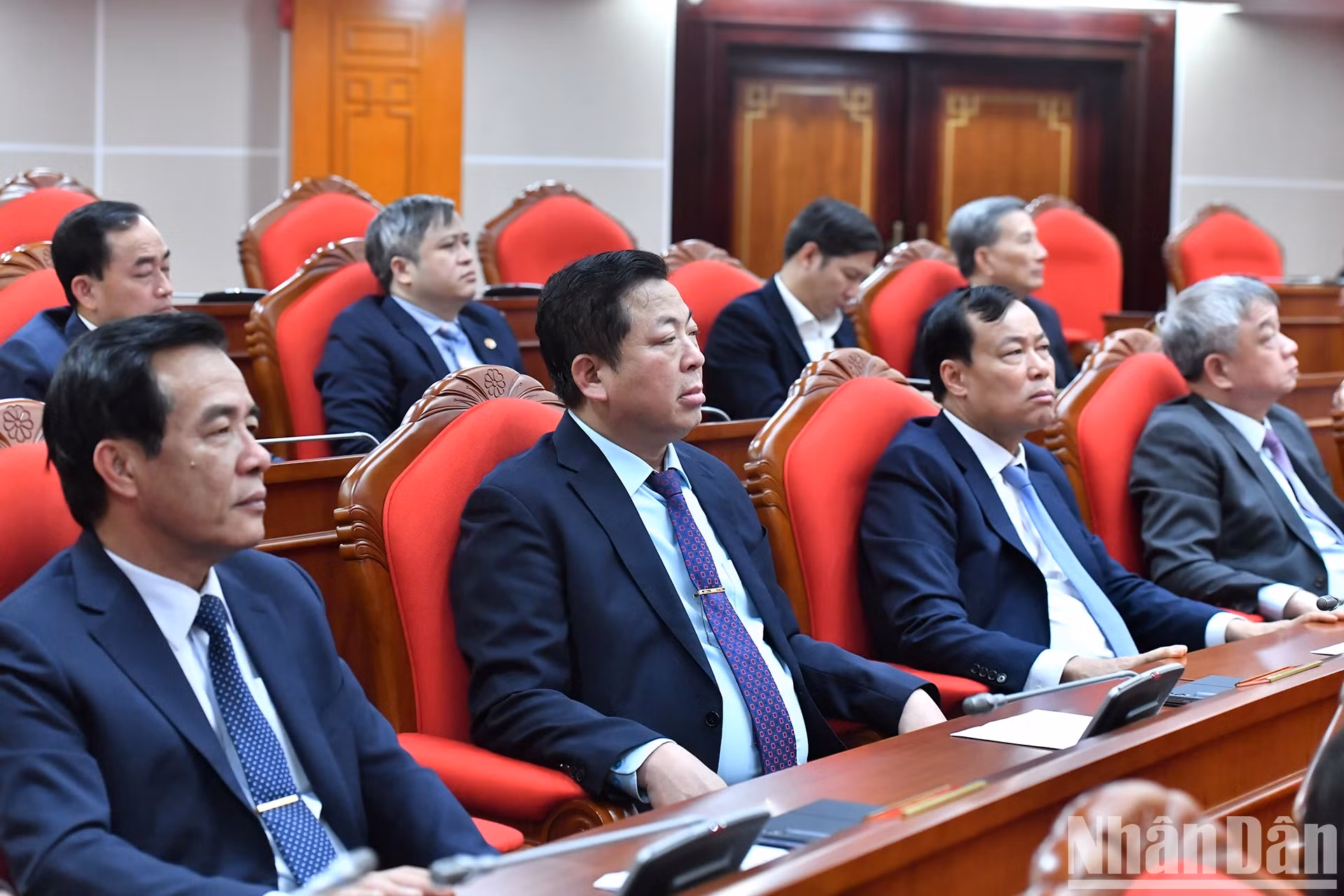 与会代表。