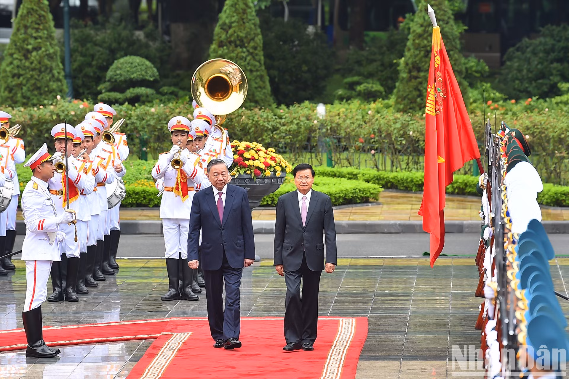 越共中央总书记、国家主席苏林主持仪式 欢迎老挝总书记、国家主席通伦·西苏里访问【组图】