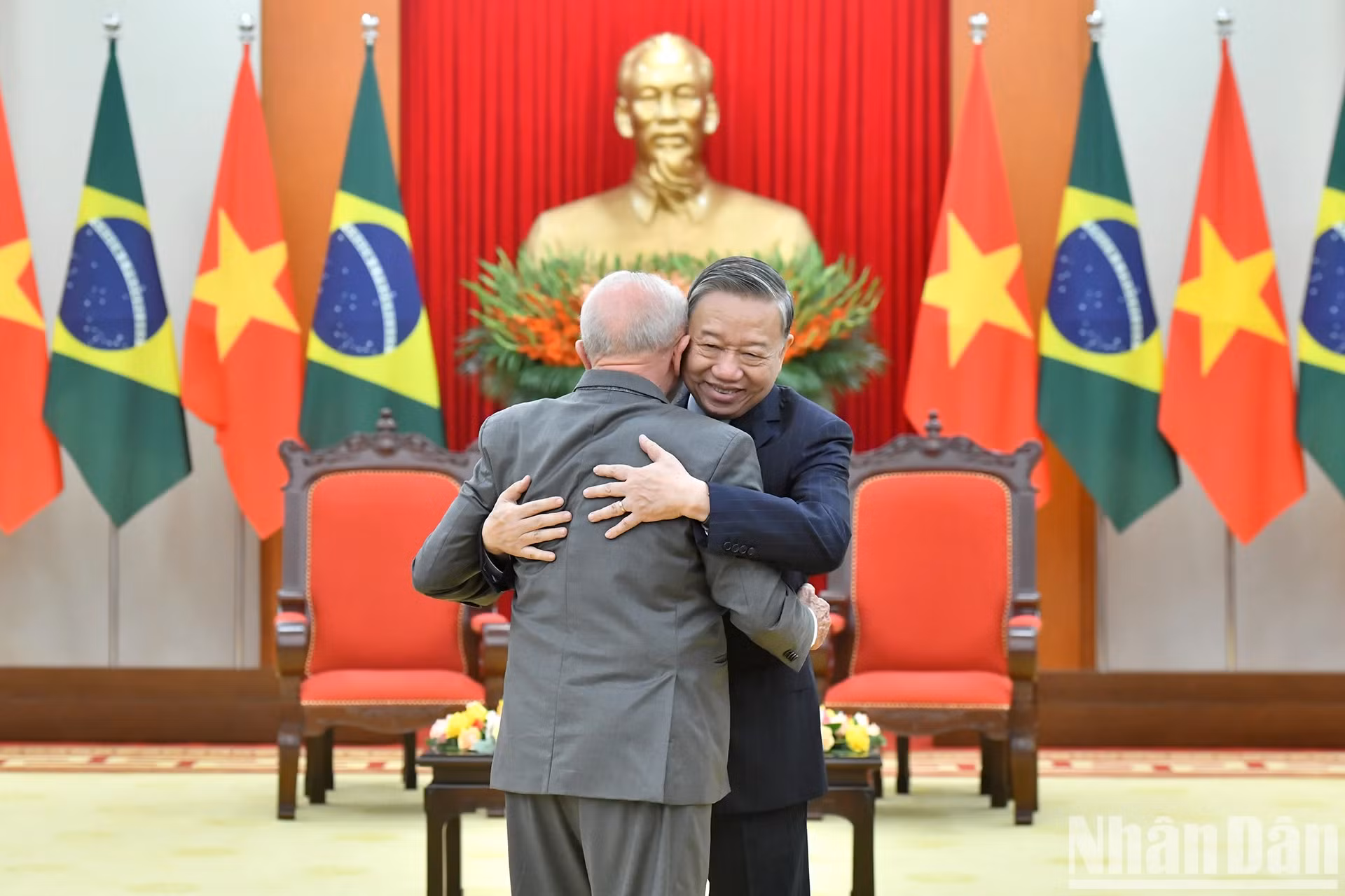 越共中央总书记苏林和巴西总统卢拉·达席尔瓦。