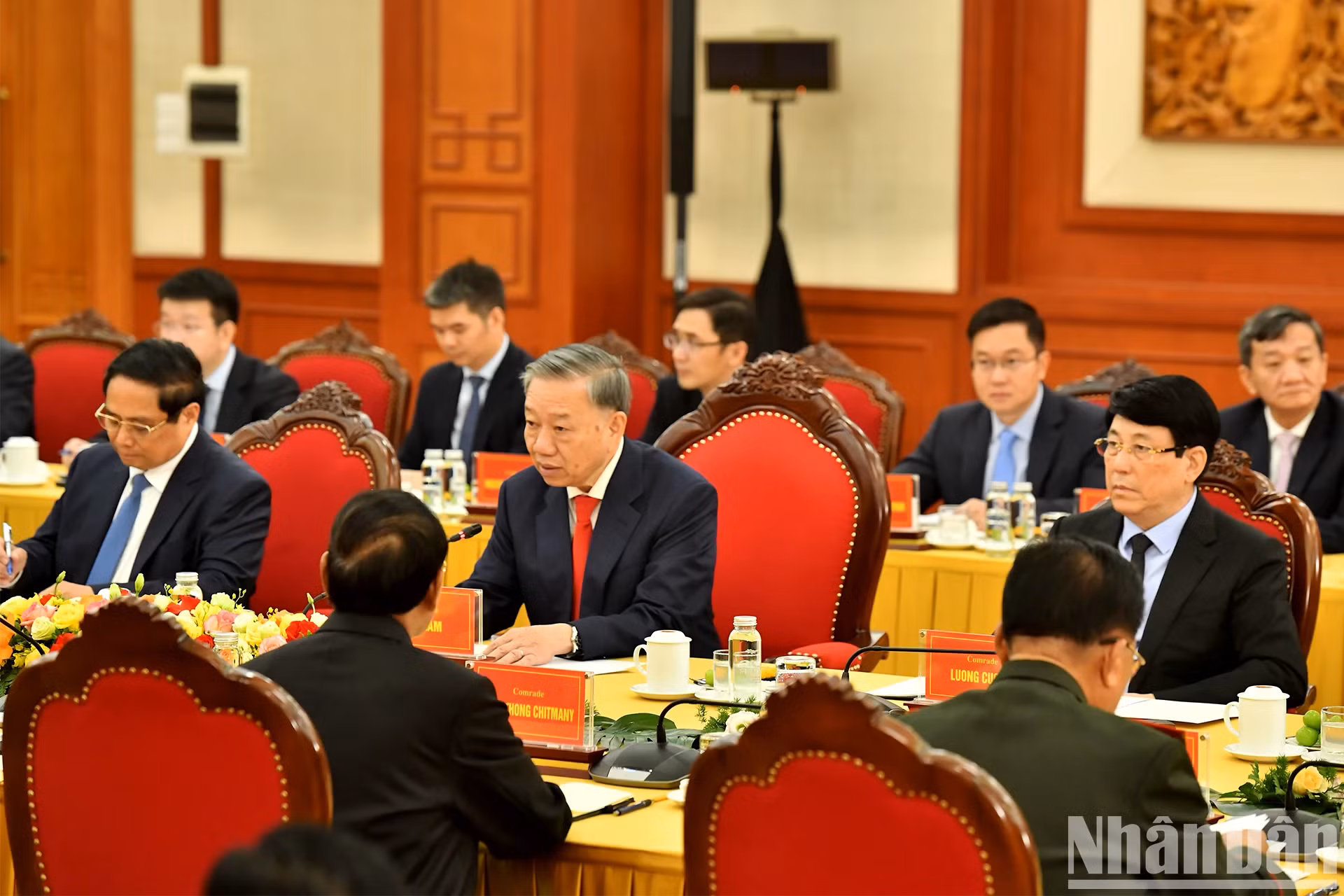 越共中央总书记、国家主席苏林在会晤中发表讲话。
