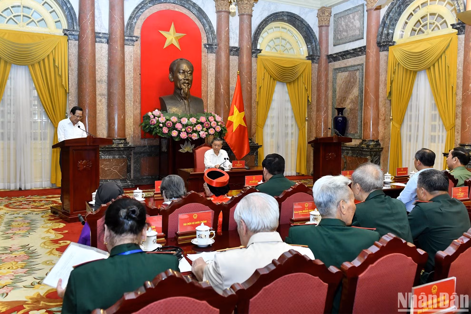 会面场景。
