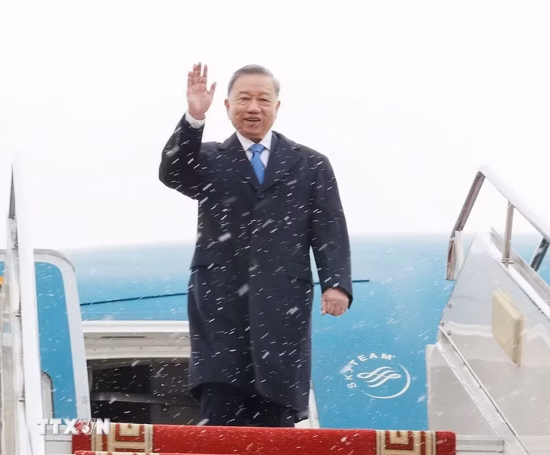 越共中央总书记、国家主席苏林抵达乌兰巴托 开始对蒙古国进行国事访问【组图】