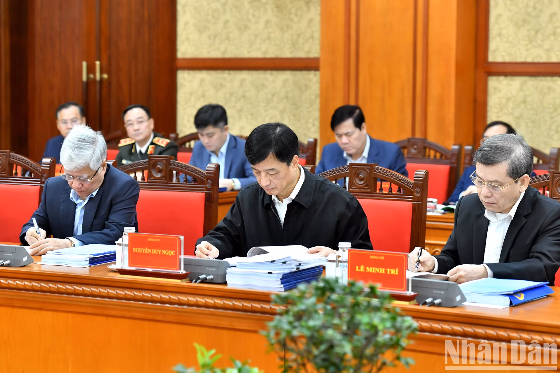 与会代表。