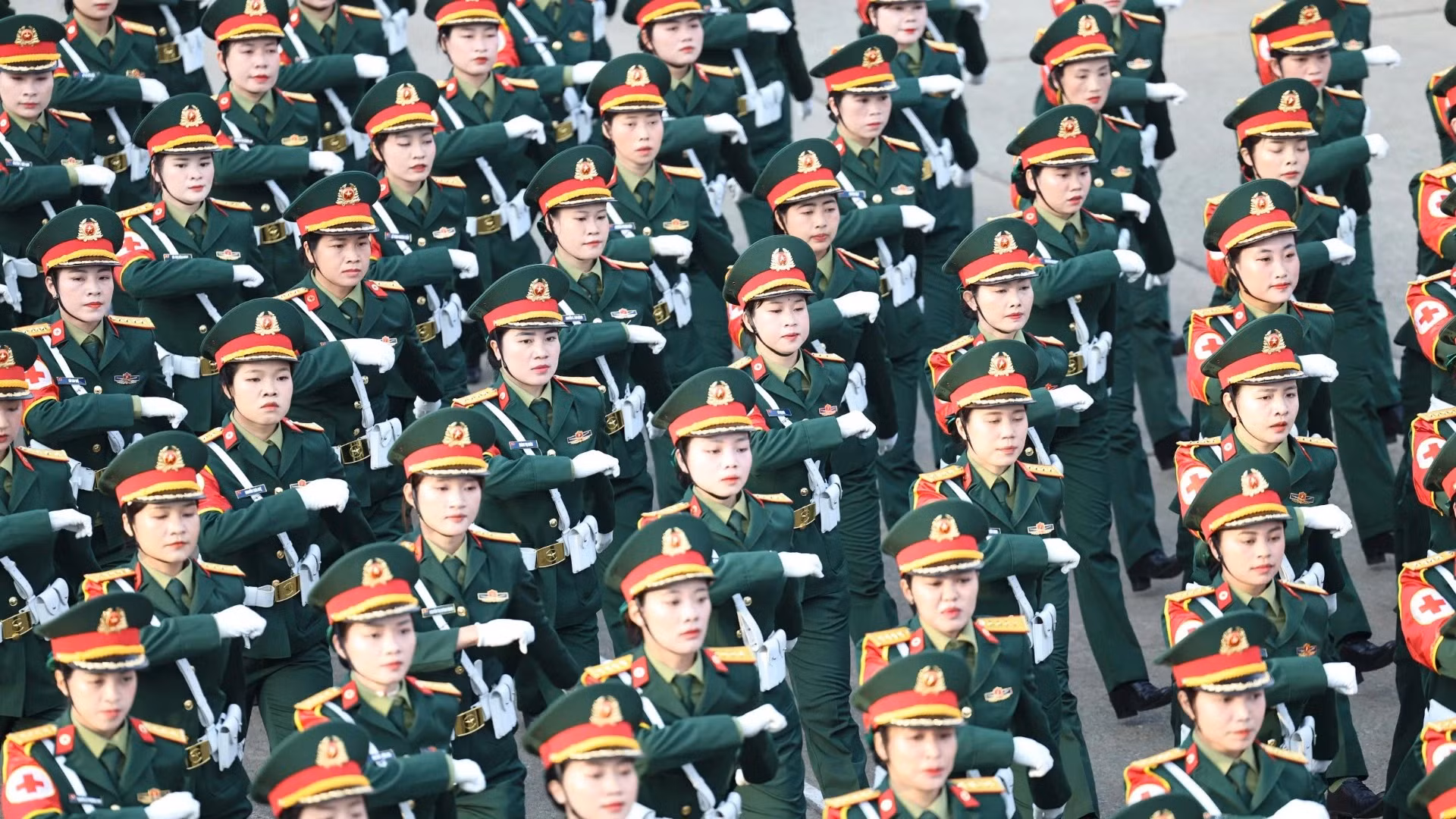 女军医队。