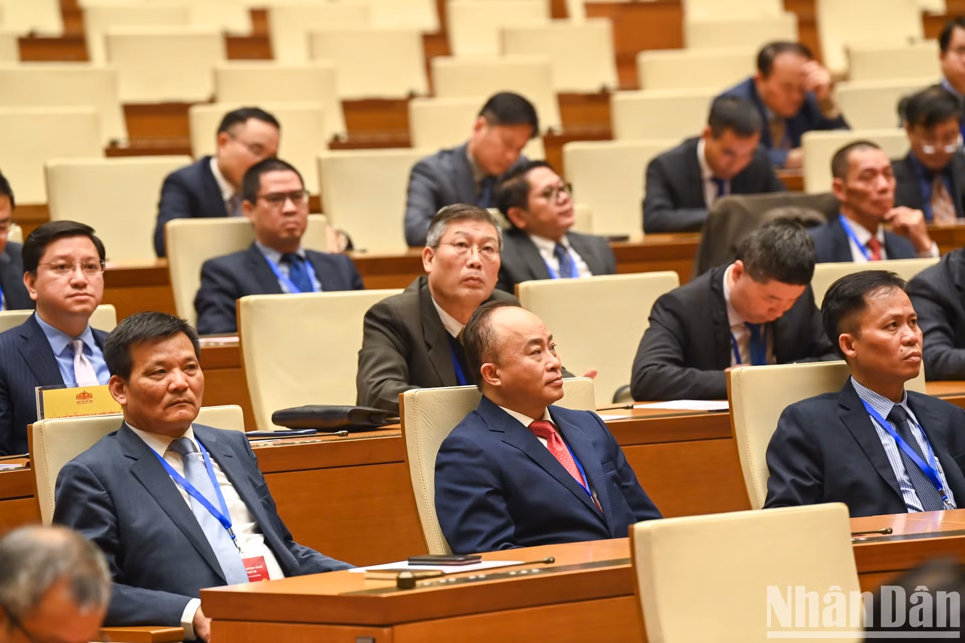 与会代表。
