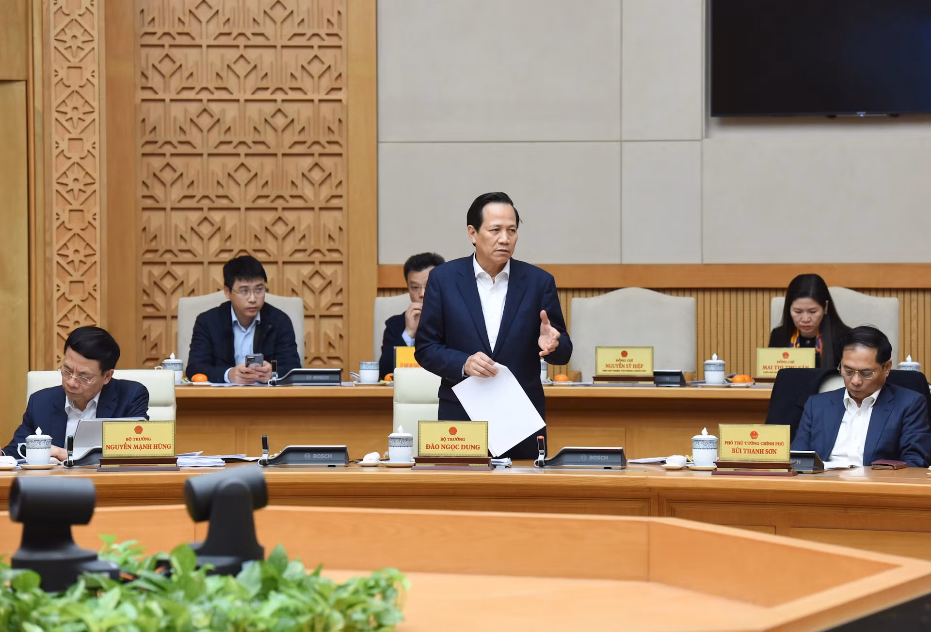 越南劳动、荣军与社会部部长陶玉蓉发表讲话。