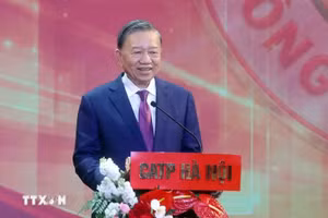 越共中央总书记、国家主席苏林在纪念活动上发表讲话。（图片来源：越通社）