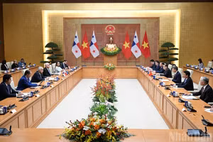 会见场景。