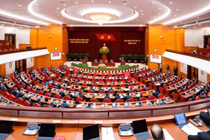 越共十四届四中全会场景。
