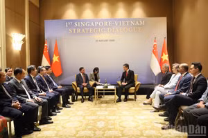 越共中央书记处常务书记陈锦秀访新正式欢迎仪式隆重举行。