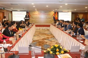 2026年越柬国际贸易与文化论坛现场。（图片来源：越通社）