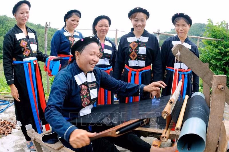 附图：2025年10月16日签发的第272/2025/ND-CP号法令规定了2026-2030年少数民族和山区的村、乡、省划定标准。（图片来源：越通社）