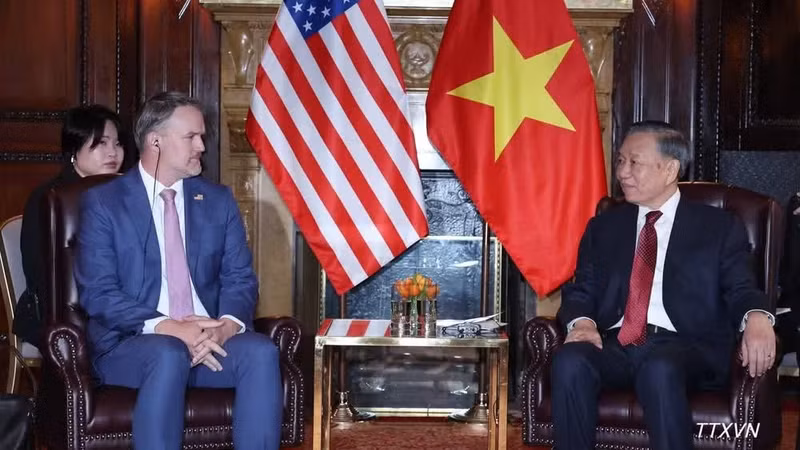 越共中央总书记、国家主席苏林会见美国贸易代表贾米森·格里尔。（图片来源：越通社）