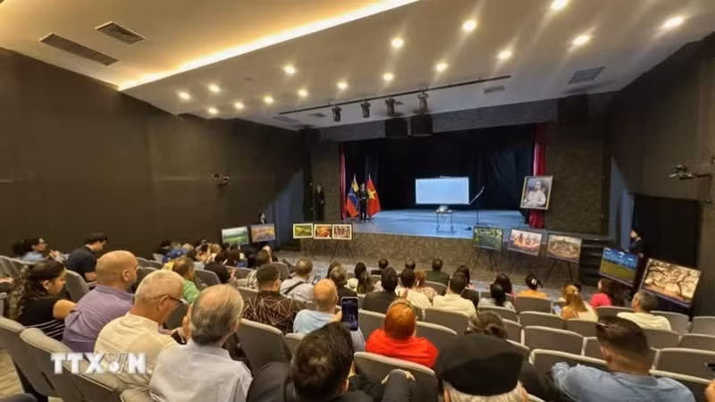 研讨会场景。（图片来源：越通社）