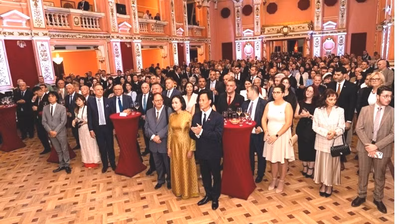 越南驻保加利亚大使馆在首都索非亚举行越南国庆81周年庆祝活动。（图片来源：国际报）