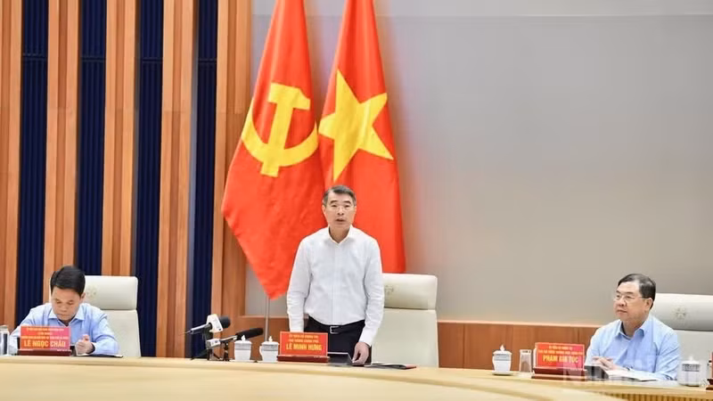 越南政府总理黎明兴在会上发表讲话。（青江 摄）