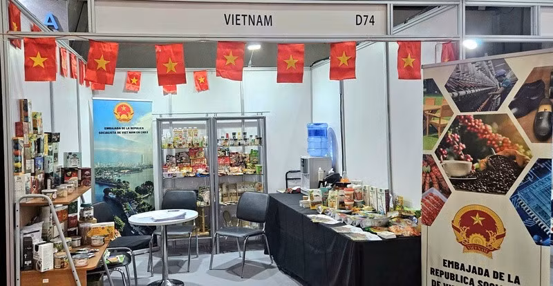 越南企业的展位。（图片来源：越通社）