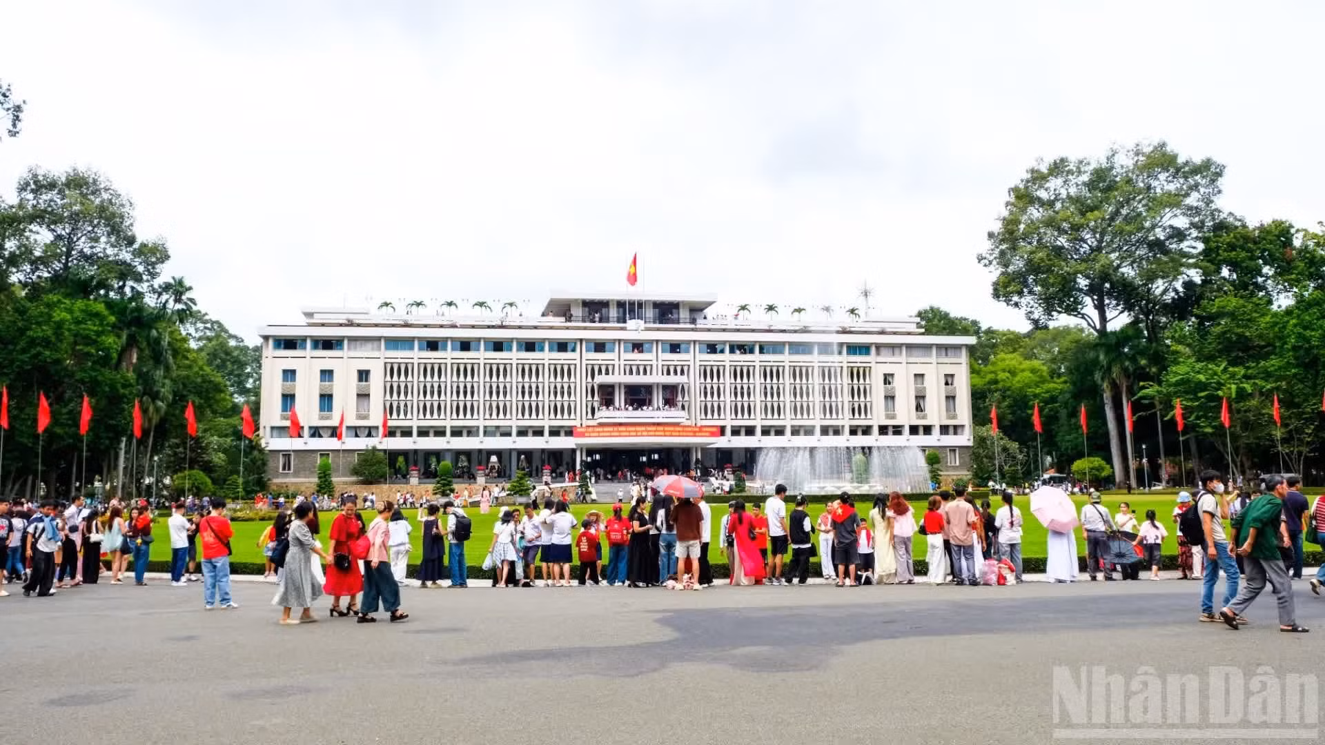 胡志明市热烈庆祝九‧二国庆节【组图】